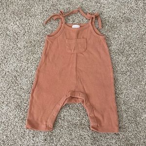 Grayson Mini baby girls romper one piece onesie jumper size 0-3 months